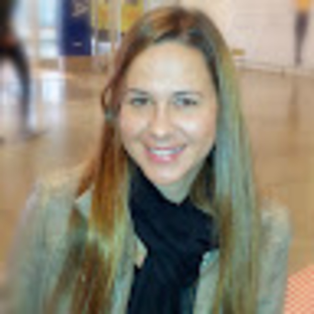 Meet your Posher, Claudia